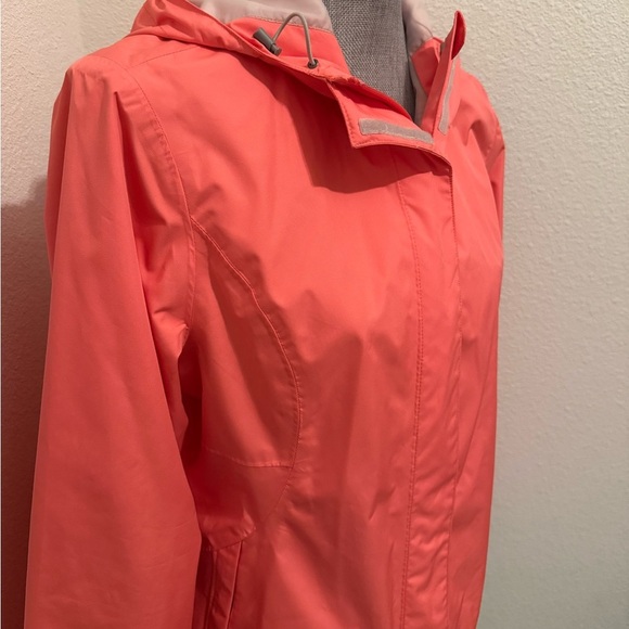 Eddie Bauer Rain Jacket | M - Picture 2 of 5